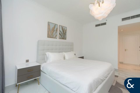 Apartment in Downtown Dubai (Downtown Burj Dubai), Dubai 3 bedrooms, 193 sq.m. № 98956 - photo 7