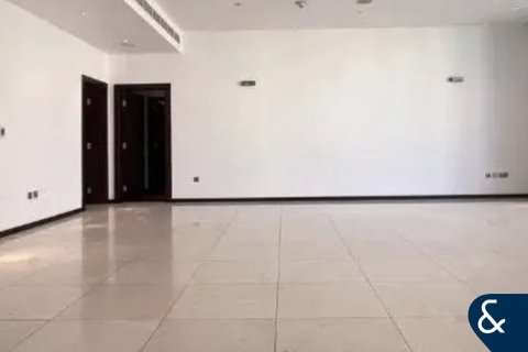 Apartment in Tiara Residences, Palm Jumeirah, Dubai 3 bedrooms, 228 sq.m. № 98958 - photo 9