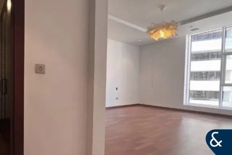 Apartment in Tiara Residences, Palm Jumeirah, Dubai 3 bedrooms, 228 sq.m. № 98958 - photo 7