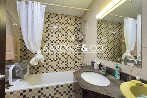 Купить квартиру в Al Furjan, Дубай: 2 спальни, 122м², № 55441 - фото 10