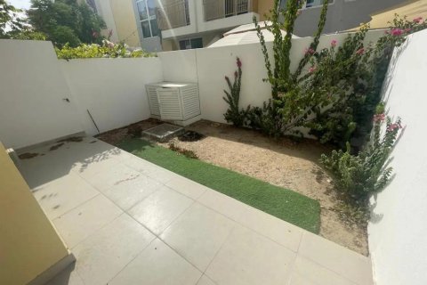 Villa à Dubai, 3 chambres, 192 m², № 24131 - photo 14