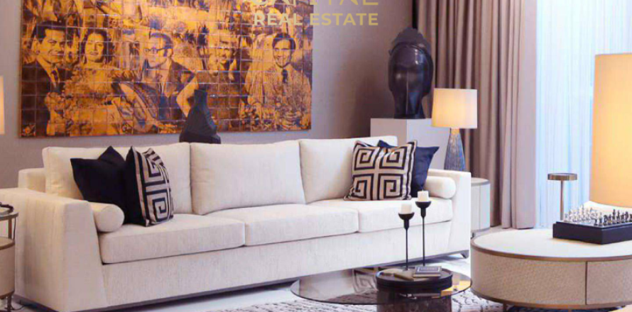 Apartamento en Dubai, 5 dormitorios, 10850 m², № 37454