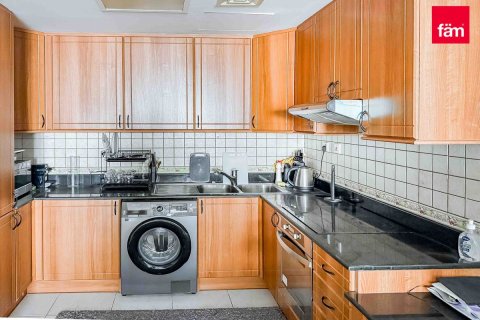 Apartment in Dubai Marina, Dubai 2 bedrooms, 109.7 sq.m. № 52118 - photo 15
