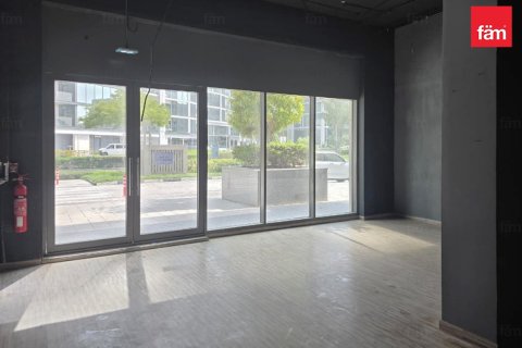 Shop in Dubai 82.6 sq.m. № 52121 - photo 8