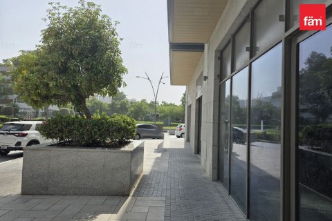 Shop in Dubai 82.6 sq.m. № 52121 - photo 9
