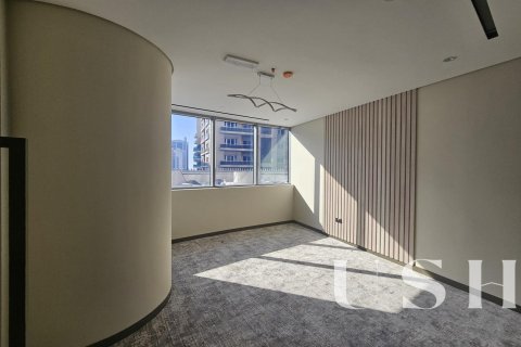 Office in Barsha Heights (Tecom), Dubai 215 sq.m. № 39042 - photo 7