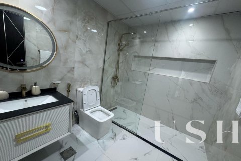 Apartment in Al Furjan, Dubai 2 bedrooms, 123 sq.m. № 39040 - photo 7