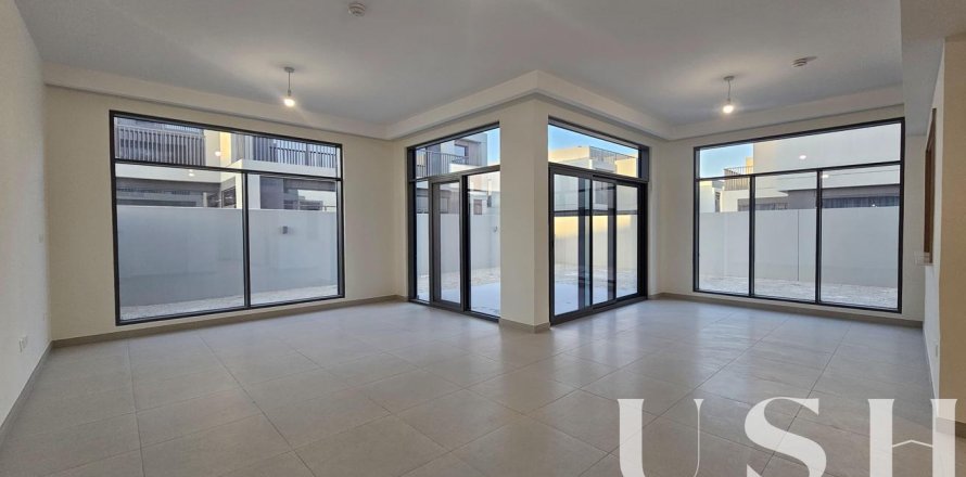 Вилла в The Pulse, Dubai South (Dubai World Central), Дубай, 4 спальни, 324м², № 39039
