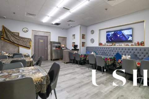 Tienda en Dubai Marina, Dubai, 81 m², № 39043 - foto 4
