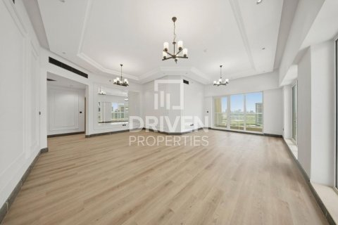 Apartamento en Jumeirah Village Circle, Dubai, 3 dormitorios, 221.39 m², № 140945 - foto 2