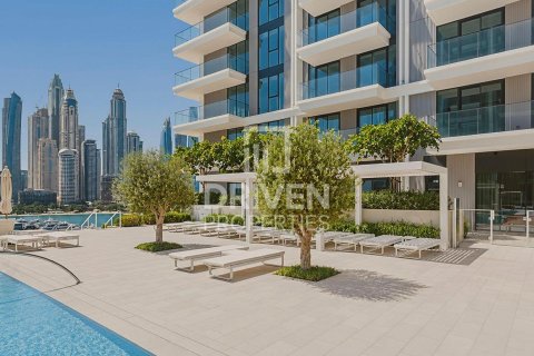 Apartment in EMAAR Beachfront, Dubai Harbour, Dubai 1 bedroom, 73.02 sq.m. № 128768 - photo 10