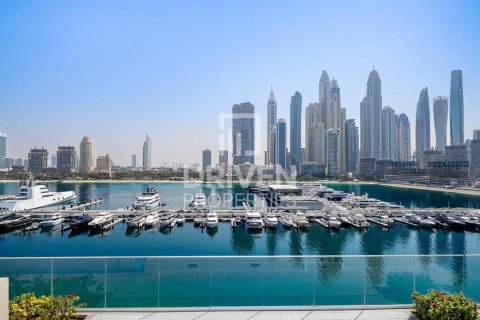 شقة في EMAAR Beachfront, Dubai Harbour, دبي 2 غرف نوم, 115.66 م² رقم 128770 - صورة 15