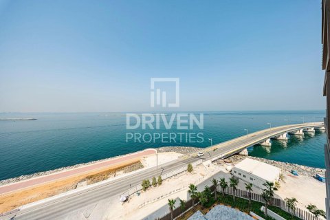 Apartment in The Crescent, Palm Jumeirah, Dubai 2 bedrooms, 205.22 sq.m. № 128766 - photo 12