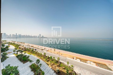 Apartment in The Crescent, Palm Jumeirah, Dubai 2 bedrooms, 205.22 sq.m. № 128766 - photo 13