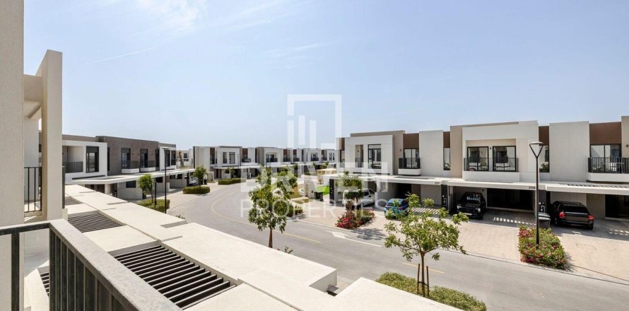 Villa in EMAAR South, Dubai South (Dubai World Central), Dubai 3 bedrooms, 156.73 sq.m. № 128765