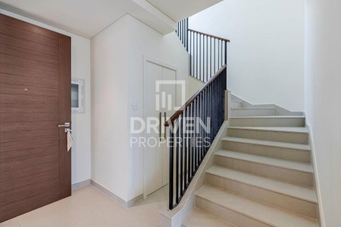 Villa in EMAAR South, Dubai South (Dubai World Central), Dubai 3 bedrooms, 156.73 sq.m. № 128765 - photo 18