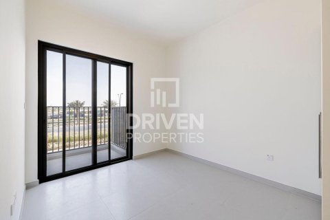 Villa in EMAAR South, Dubai South (Dubai World Central), Dubai 3 bedrooms, 156.73 sq.m. № 128765 - photo 7