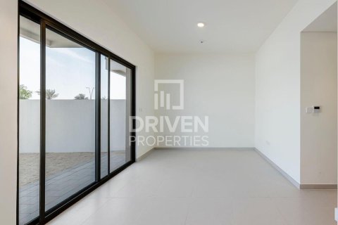 Villa in EMAAR South, Dubai South (Dubai World Central), Dubai 3 bedrooms, 156.73 sq.m. № 128765 - photo 3