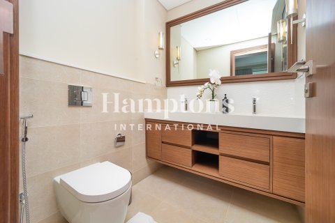 Apartment in Dubai Harbour, Dubai 3 bedrooms, 178.18795400 sq.m. № 94353 - photo 17