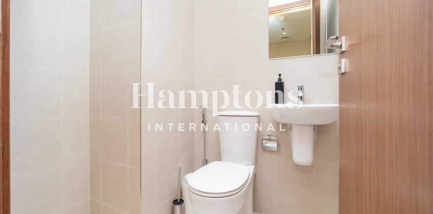 Apartment in Dubai Harbour, Dubai 3 bedrooms, 178.188 sq.m. № 94353