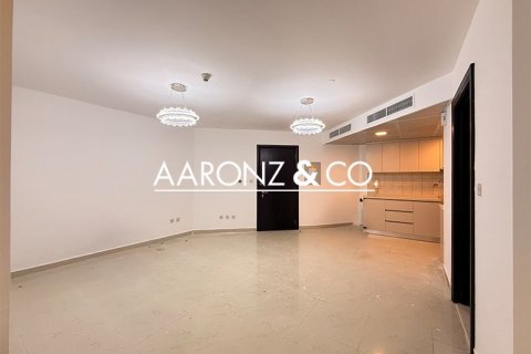 Снять в аренду квартиру в Джумейра Лейк Тауэрс, Дубай: 2 спальни, 86м², № 94342 - фото 6