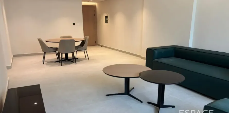 Apartment in Jumeirah Village Circle, Dubai 2 bedrooms, 112 sq.m. № 122777