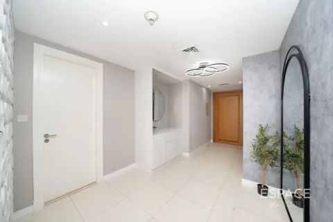 Apartment in Iris Blue, Dubai Marina, Dubai 2 bedrooms, 127 sq.m. № 122770 - photo 2