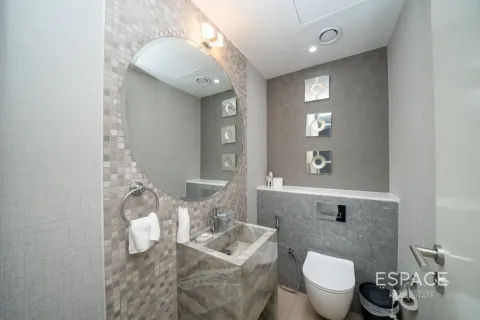 Apartment in Iris Blue, Dubai Marina, Dubai 2 bedrooms, 127 sq.m. № 122770 - photo 10