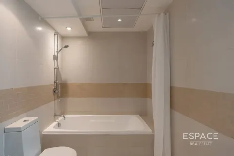 Apartment in Dubai Marina, Dubai 1 bedroom, 74 sq.m. № 122773 - photo 9