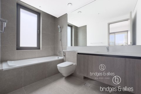 Снять в аренду виллу в Tilal Al Ghaf, Дубай: 4 спальни, 217м², № 90694 - фото 19