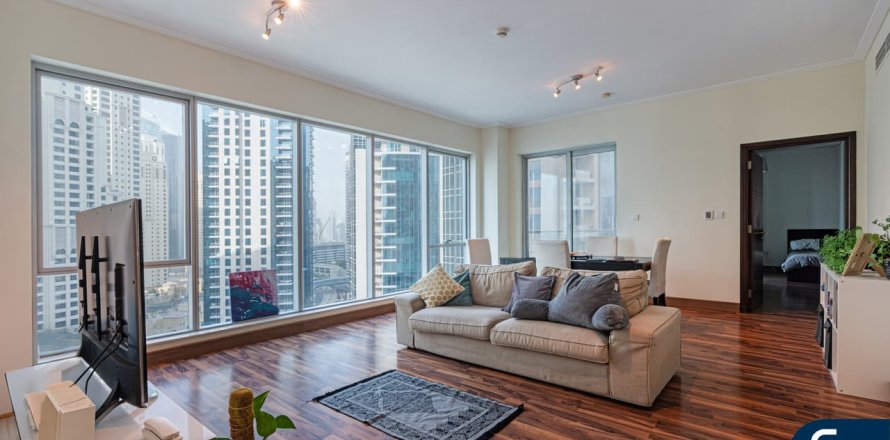 Apartment in Marina Promenade, Dubai Marina, Dubai 2 bedrooms, 125 sq.m. № 75097