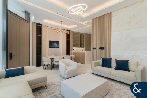 Townhouse in Jumeirah Village Circle, Dubai 4 bedrooms, 334 sq.m. № 75098 - photo 1