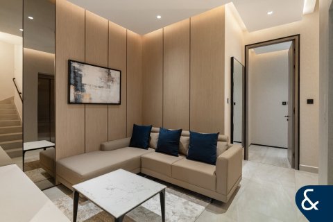 Townhouse in Jumeirah Village Circle, Dubai 4 bedrooms, 334 sq.m. № 75098 - photo 7