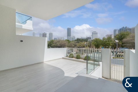 Townhouse in Jumeirah Village Circle, Dubai 4 bedrooms, 334 sq.m. № 75098 - photo 22