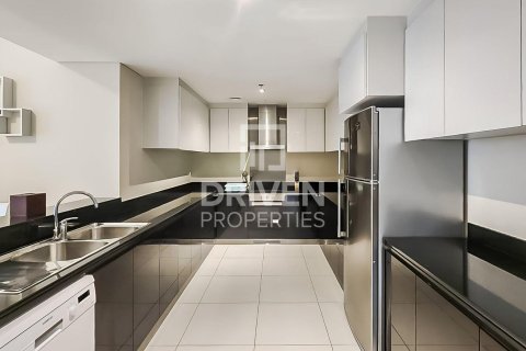 Apartment in Damac Heights, Dubai Marina, Dubai 3 bedrooms, 180.98 sq.m. № 128846 - photo 11