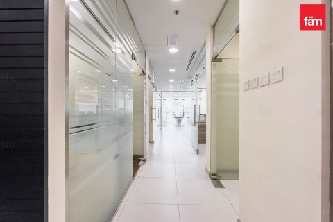 Oficina en Business Bay, Dubai, 149.9 m², № 117759 - foto 12