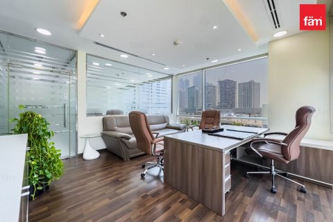 Oficina en Business Bay, Dubai, 149.9 m², № 117759