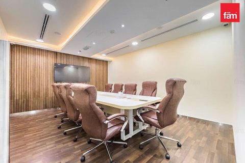 Oficina en Business Bay, Dubai, 149.9 m², № 117759 - foto 10