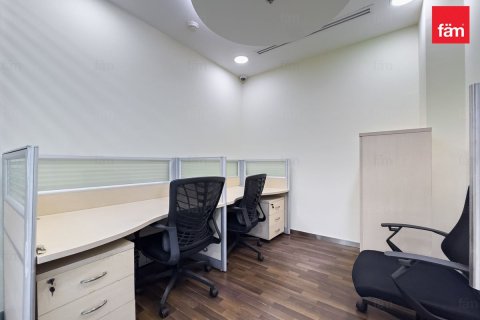 Oficina en Business Bay, Dubai, 149.9 m², № 117759 - foto 9