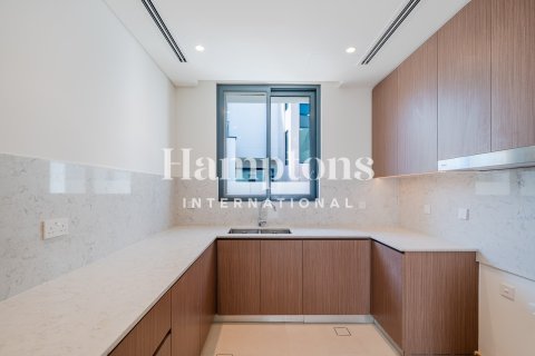 Villa en Arabian Ranches 3, Dubai, 4 dormitorios, 520.81421800 m², № 63225 - foto 7