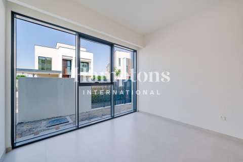 Villa en Arabian Ranches 3, Dubai, 4 dormitorios, 520.81421800 m², № 63225 - foto 18