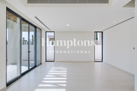 Villa en Arabian Ranches 3, Dubai, 4 dormitorios, 520.81421800 m², № 63225 - foto 9