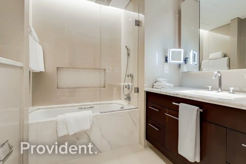 Apartment in Downtown Dubai (Downtown Burj Dubai), Dubai 2 bedrooms, 157.9 sq.m. № 1436 - photo 11