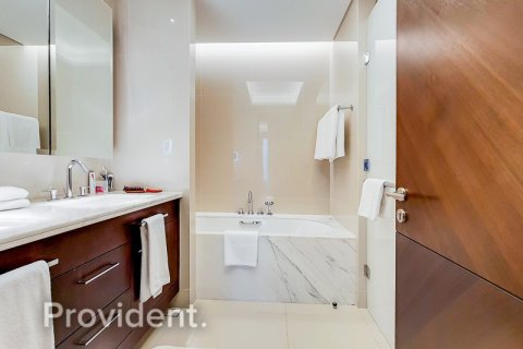 Apartment in Downtown Dubai (Downtown Burj Dubai), Dubai 2 bedrooms, 157.9 sq.m. № 1436 - photo 10