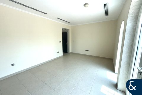 Villa en Legacy, Jumeirah Park, Dubai, 3 dormitorios, 510 m², № 76762 - foto 10