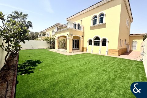 Villa en Legacy, Jumeirah Park, Dubai, 3 dormitorios, 510 m², № 76762 - foto 1