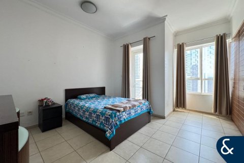 Снять в аренду квартиру в Джумейра Лейк Тауэрс, Дубай: 2 спальни, 122м², № 76771 - фото 3