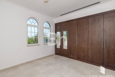 Villa en Jumeirah Park, Dubai, 3 dormitorios, 742 m², № 22983 - foto 12