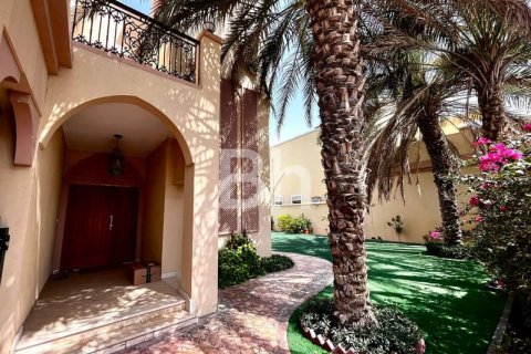 Villa à Jumeirah Village Triangle, Dubai, 2 chambres, 250 m², № 22980 - photo 22