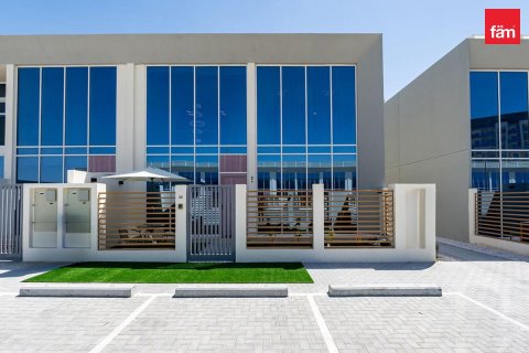 Townhouse in Dubai 3 bedrooms, 106.8 sq.m. № 139385 - photo 17